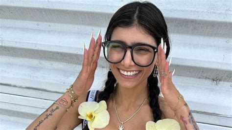 mia khalifa prono|Mia Khalifa Vidéos Porno 